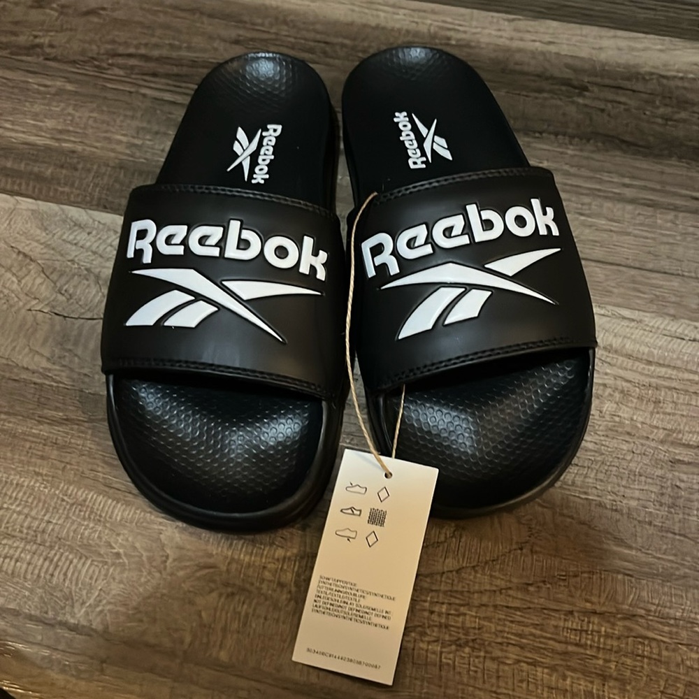 Reebok shower shoes